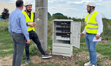Modernizarea rețelei electrice în Dumbrăvița: Investiții majore finalizate în zona Cora și noi șantiere în pregătire