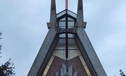 Ünnepi díszbe öltözik az újszentesi római katolikus közösség/Közeleg a templombúcsú